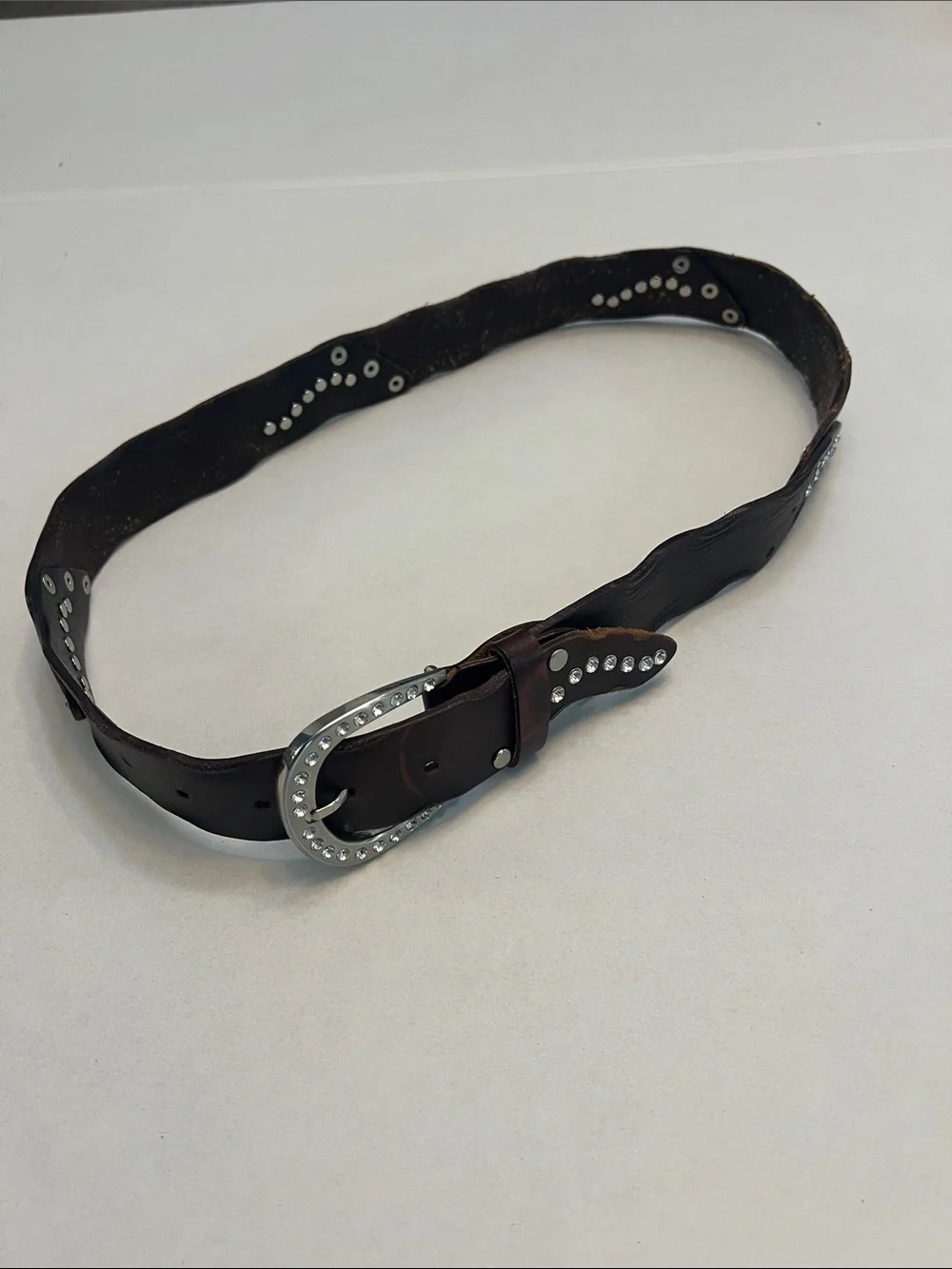 VINTAGE BROWN LEATHER RHINESTONE & LEATHER WESTERN BELT